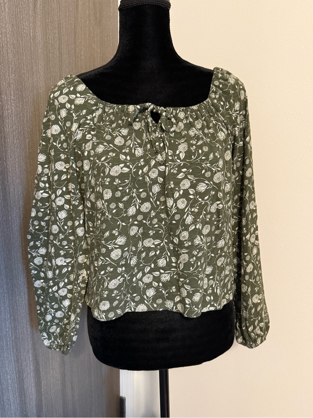 Anna Olive Green Floral Peasant Blouse